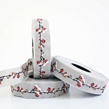 Купить недорого   Тесьма декоративная "Ветка шиповника в снегу", ширина 20мм, Acufactum Ute Menze,  в интернет магазине Фэмили хоби