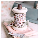 Купить недорого   Тесьма декоративная, тканая "Дикие розы", ширина 16мм,  Acufactum Ute Menze,  в интернет магазине Фэмили хоби